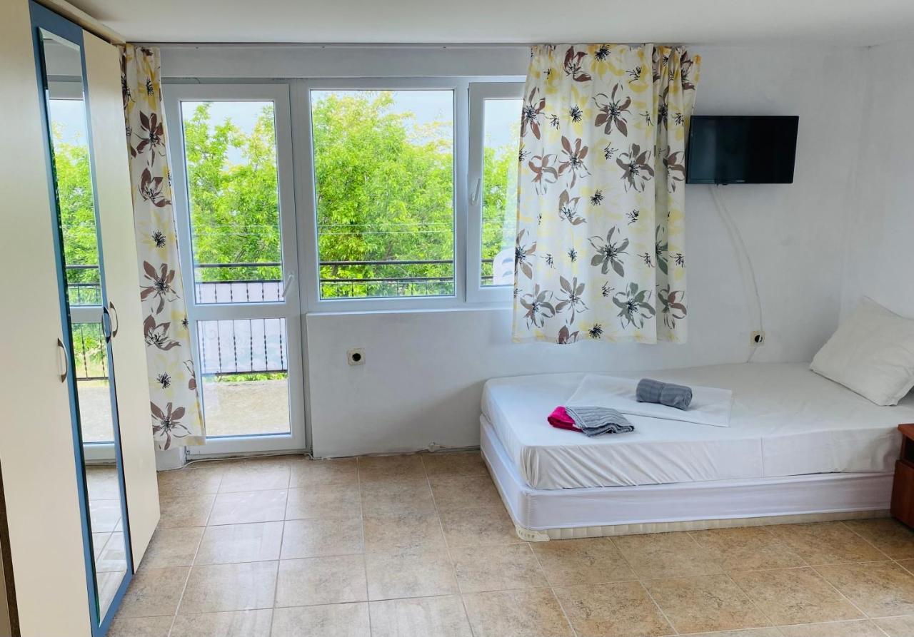 Fayna Byala Guest House & Bungalows Byala (Varna) Exterior photo